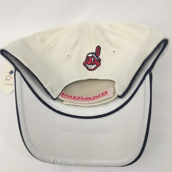 Cleveland Indians Script Strapback Hat - Picture 2 of 8